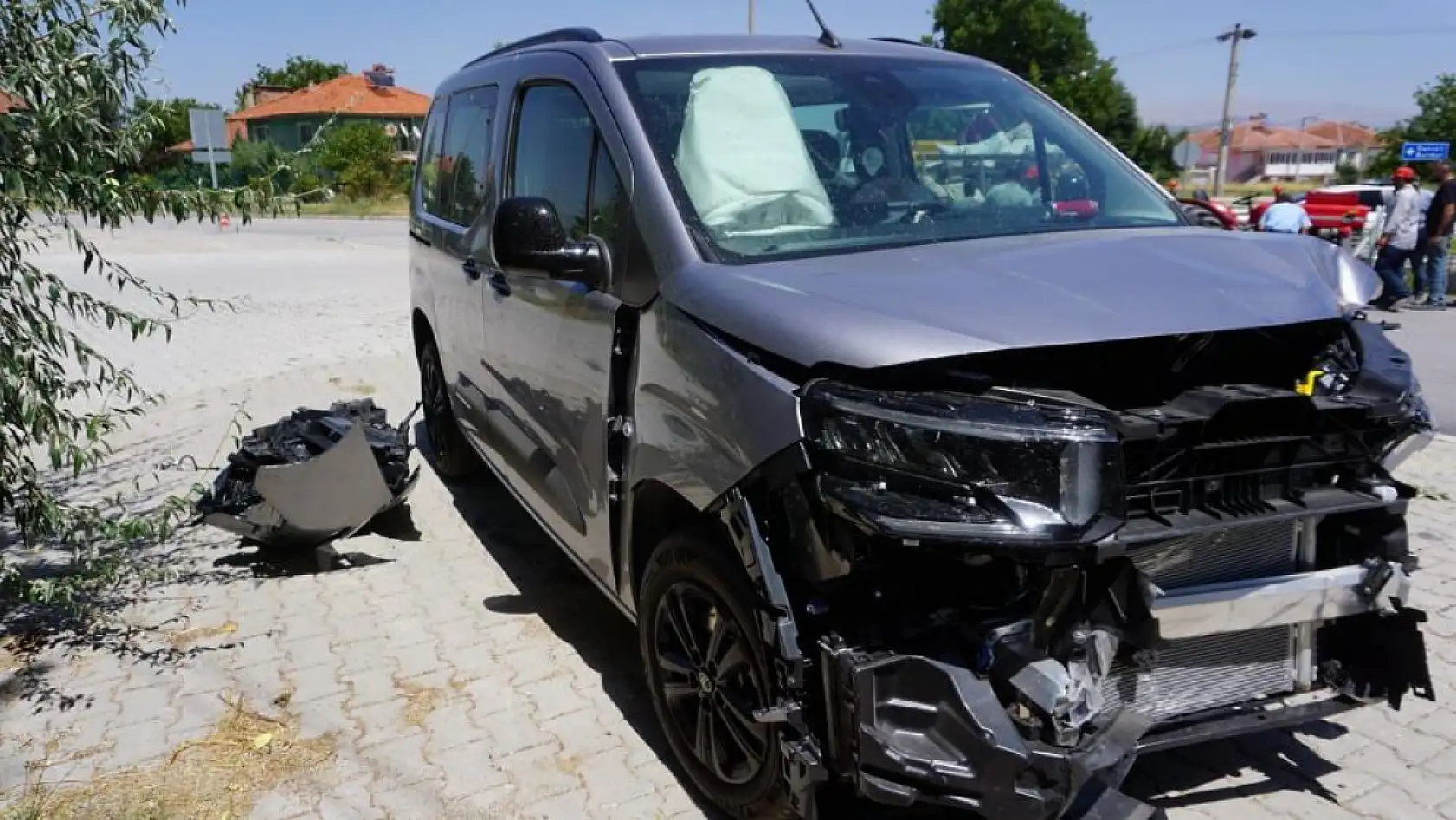 Trafik kazasında ağır yaralanan şahıs hayatını kaybetti