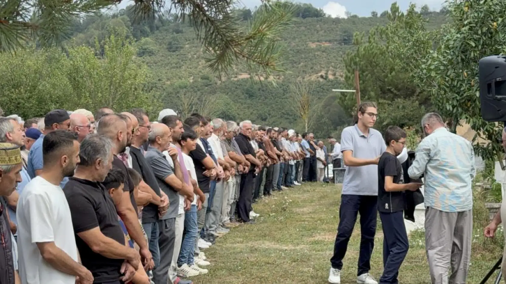 Muğla Akbük Koyu'nda Kaybolan Tatilci Düzce'de Toprağa Verildi
