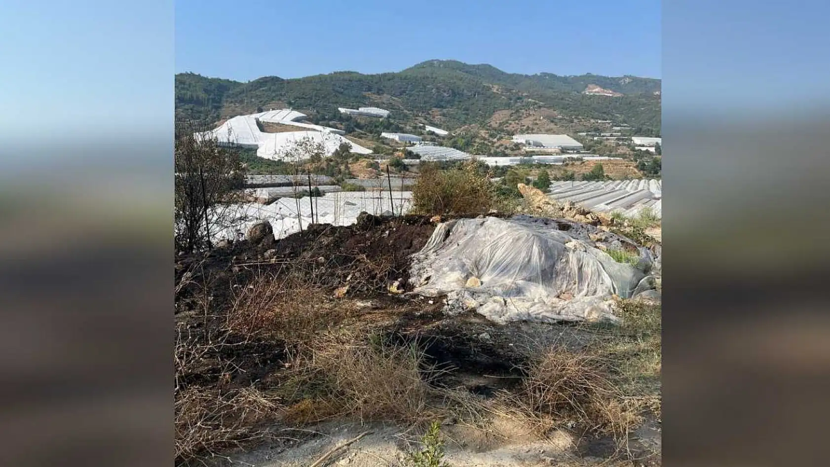 Alanya'da otluk alanda çıkan yangın büyümeden söndürüldü