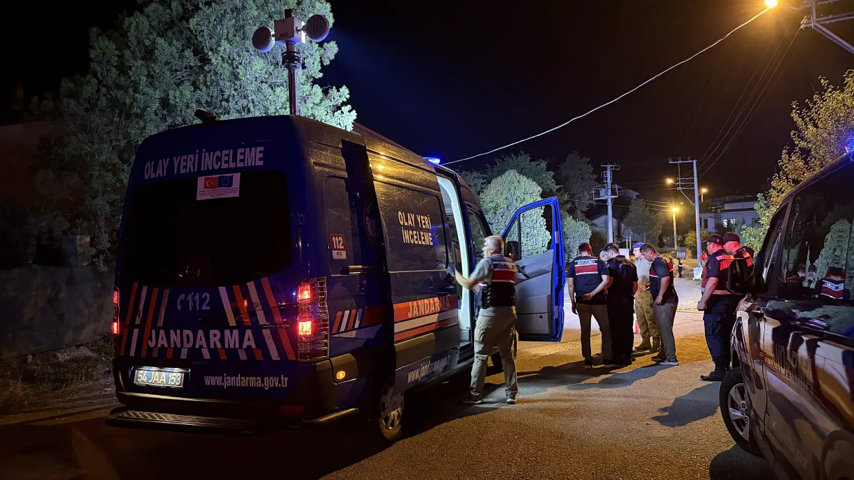 Kanlı gecede şoke eden detay: Firari olarak aranan şüpheli araç gasp ederek kaçmış