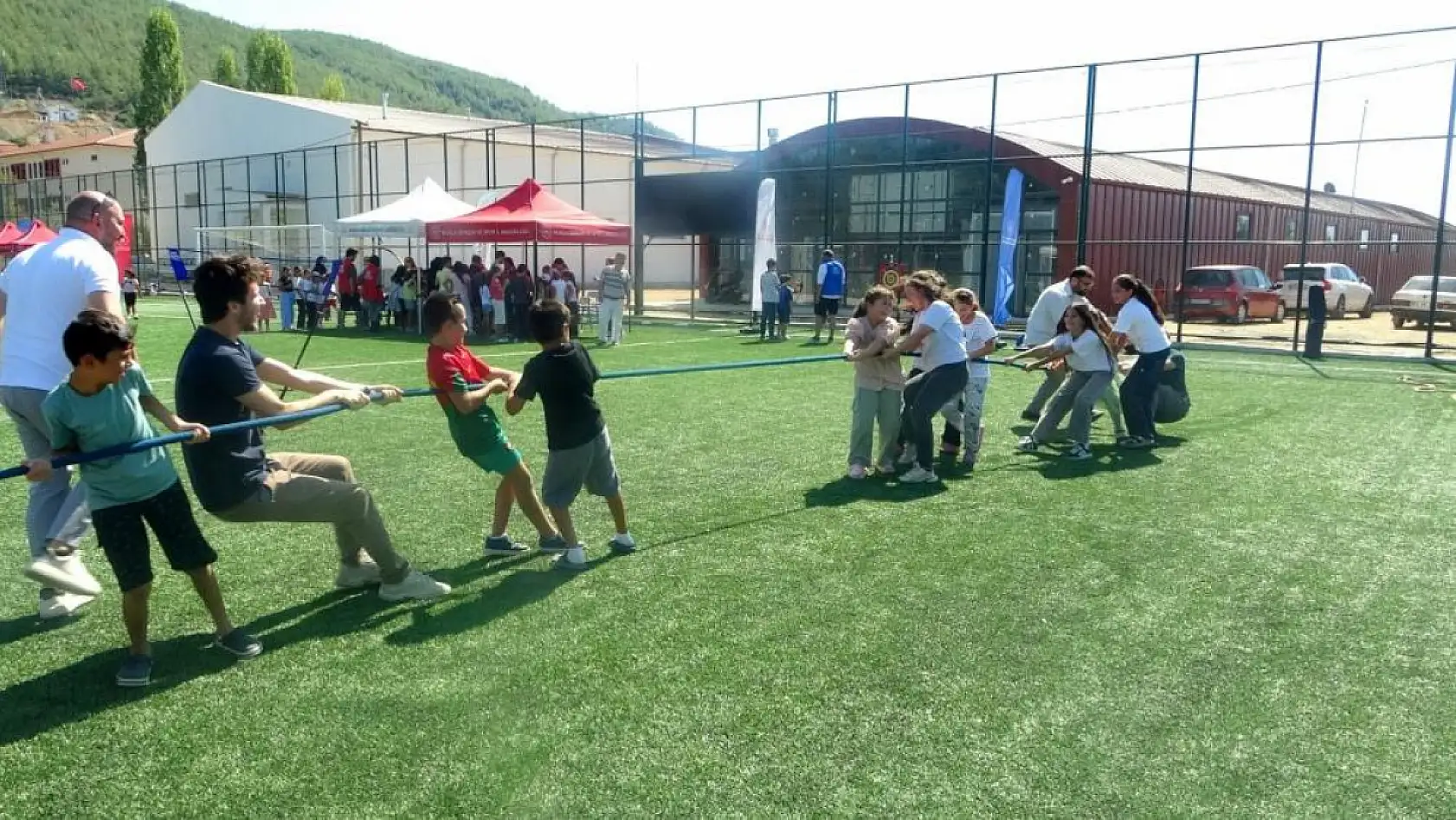Ula'da yaz Kur'an kursu öğrencilerine eğlenceli şenlik