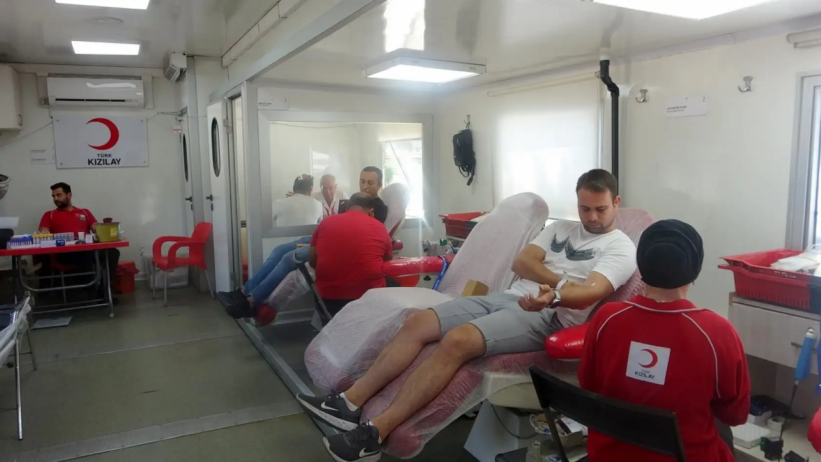 Muğla'da 'Candan Bağlıyız' kampanyasıyla kan bağışı etkinliği düzenlendi