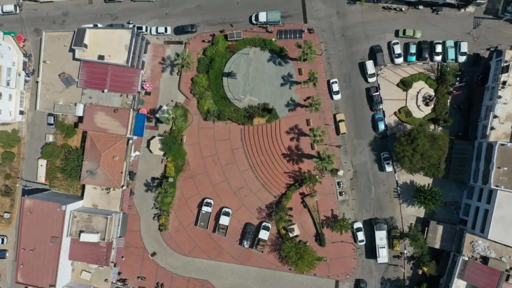 Bodrum Belediyesi, Kent Mobilyalarını Yeniliyor