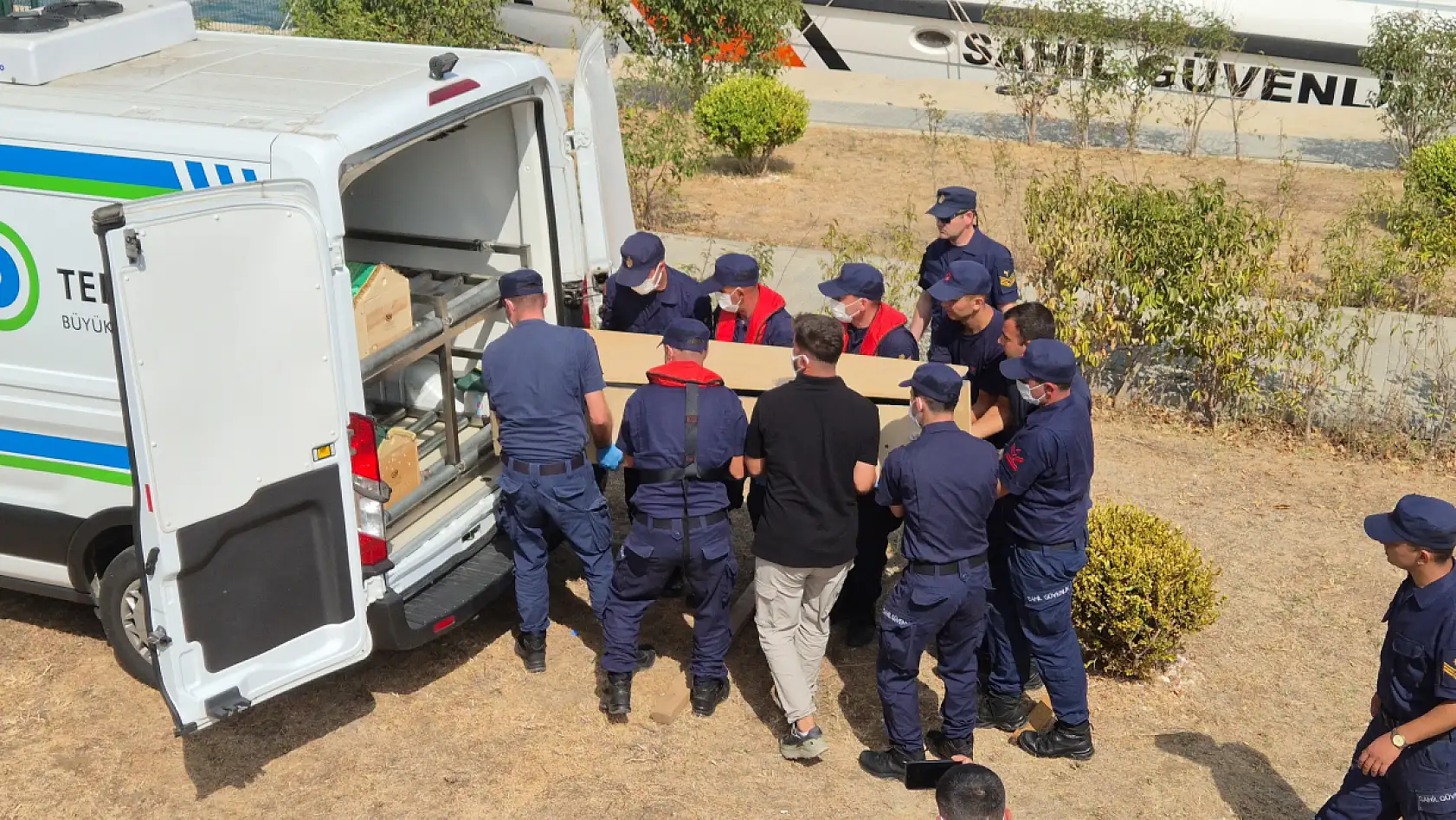 Denizde kaybolan gencin 4 gün sonra cansız bedeni bulundu