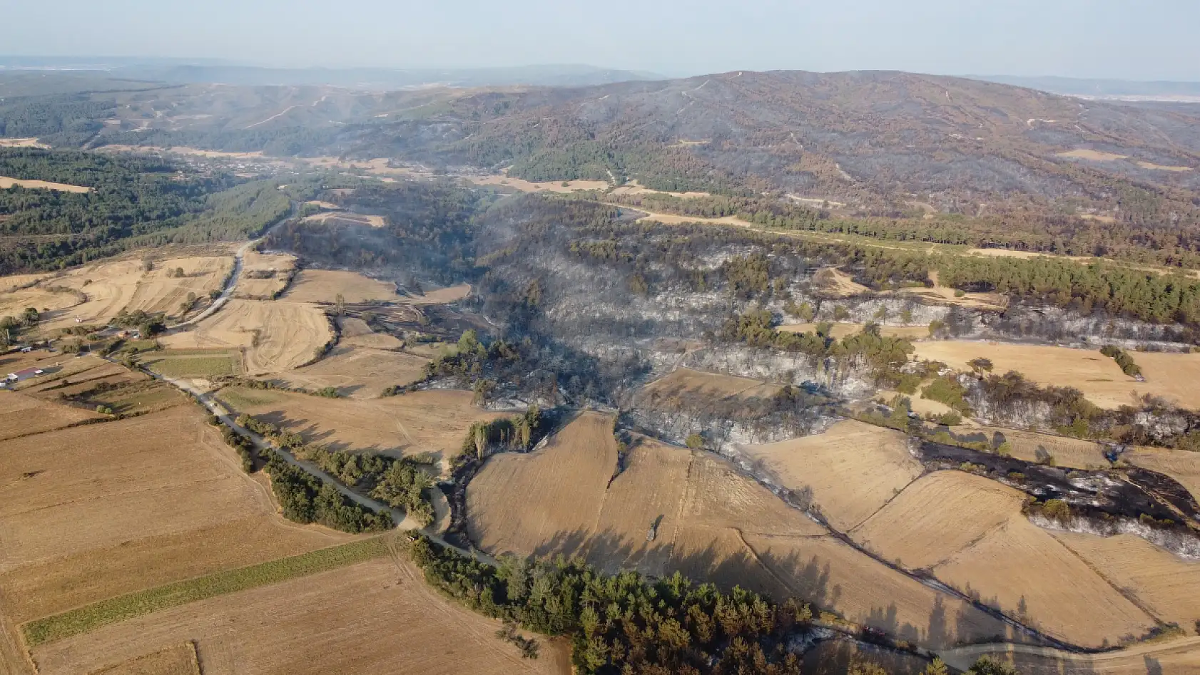 Gelibolu'da çıkan orman yangınının verdiği tahribat dron ile görüntülendi