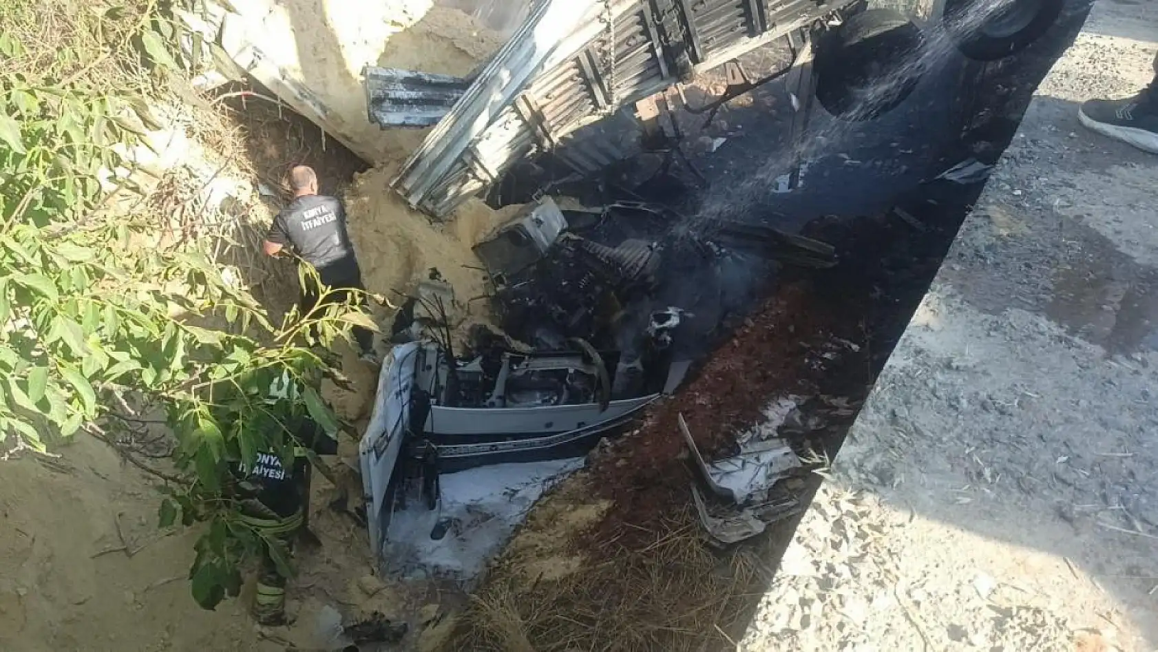 Feci Trafik Kazası: 3 Kişi Hayatını Kaybetti