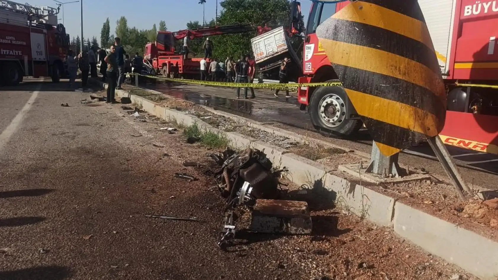 Feci Trafik Kazası: 3 Kişi Hayatını Kaybetti