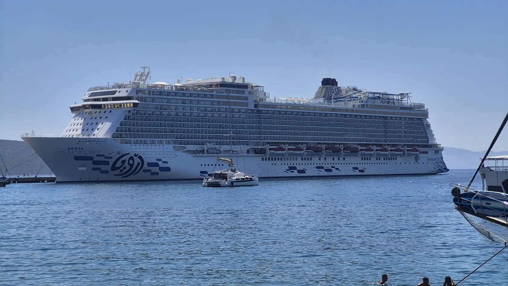 Bodrum'a, 2 bin 683 yolcuyla geldi