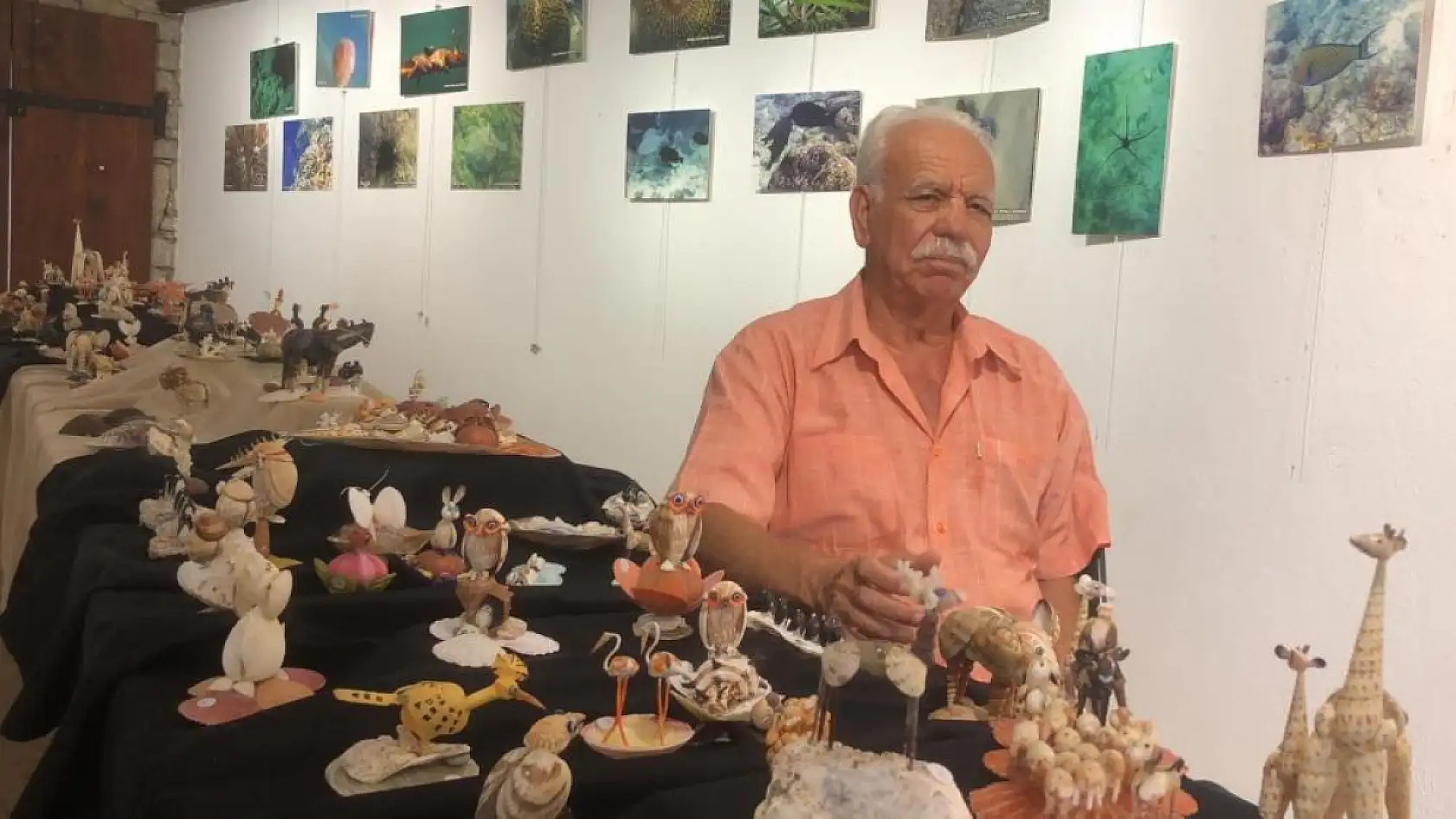 'Yaşam kaynağım' dediği denizden topladığı kabukları esere dönüştürdü