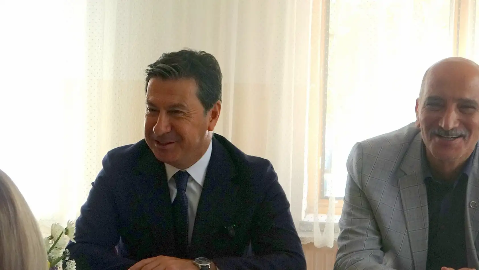 Başkan Aras öğrenci ve öğretmenlerin ihtiyaçlarını dinledi