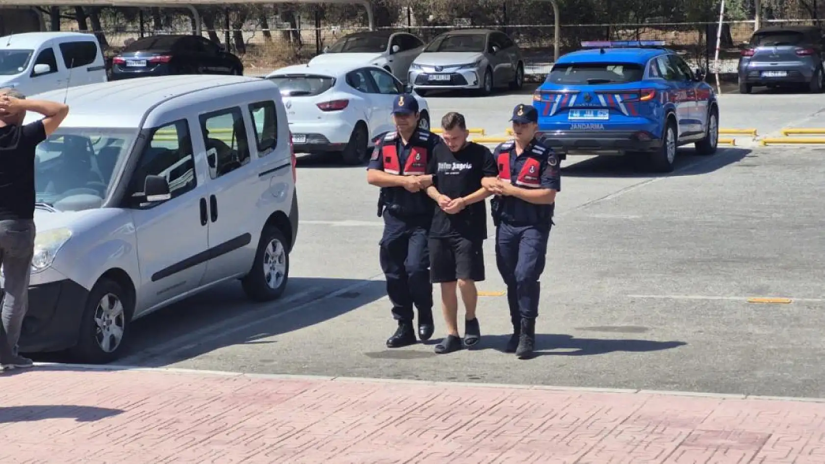 Bodrum'da Göçmen Kaçakçılığı Operasyonu: 1 Tutuklama
