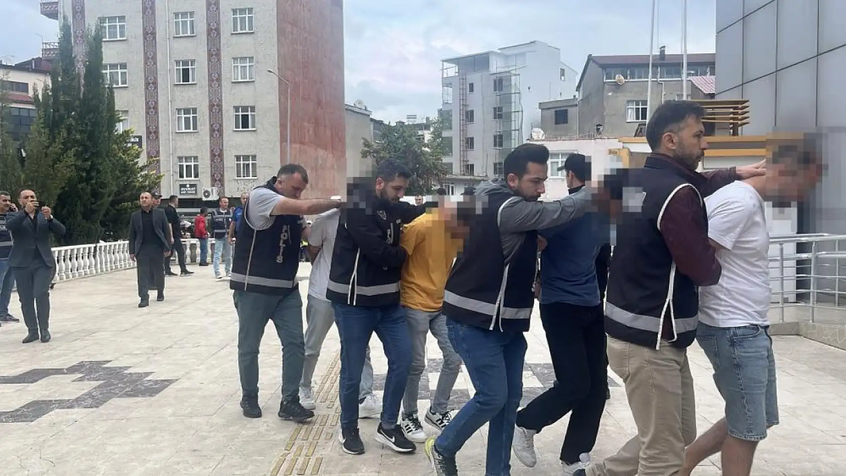 Muğla Dahil 10 İlde Nitelikli Dolandırıcılık ve Yasa Dışı Bahis Operasyonu