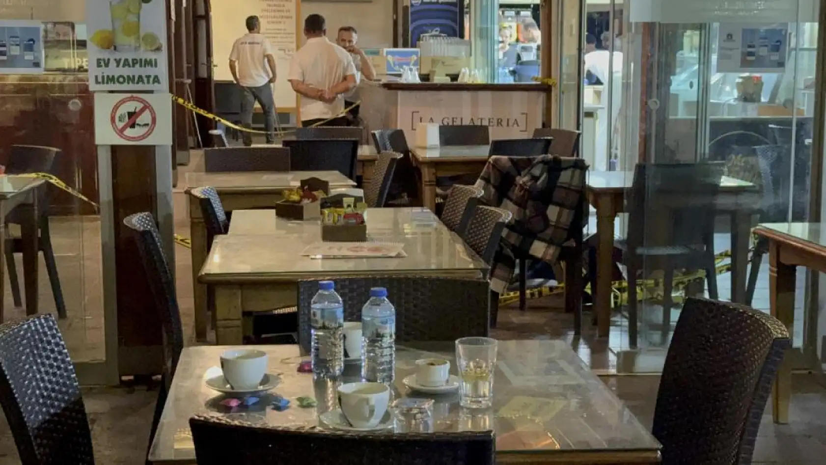 Bodrum'da hesap kavgasında kafeyi kurşun yağmuruna tuttular