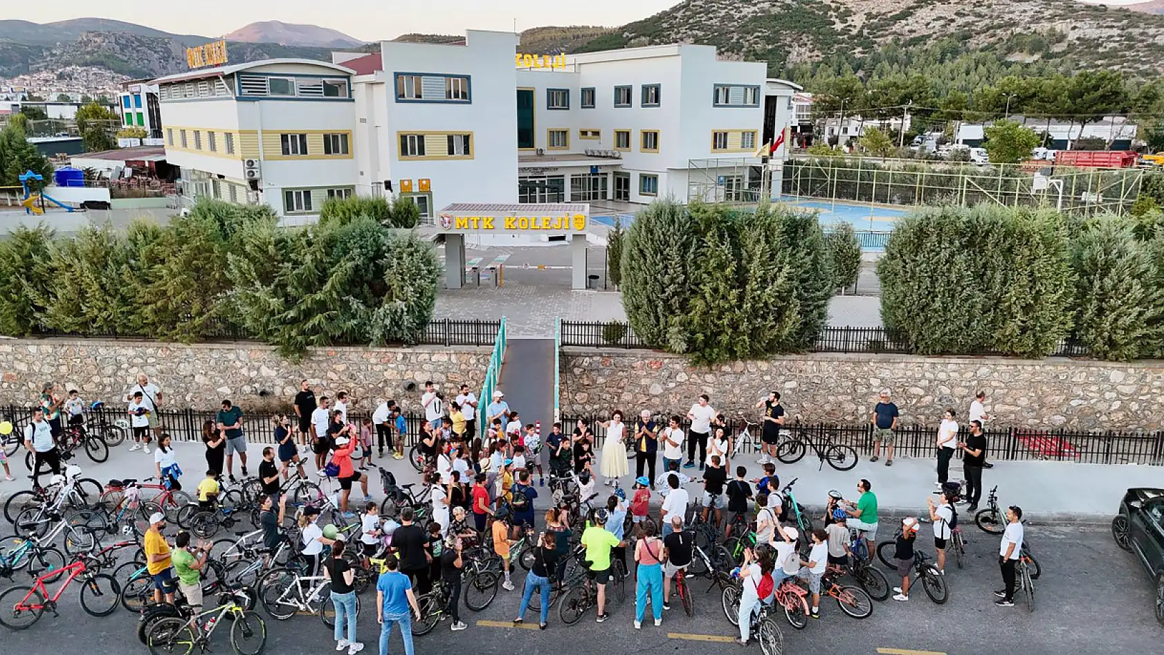 'İklim İçin Pedalla' bisiklet turu büyük ilgi gördü