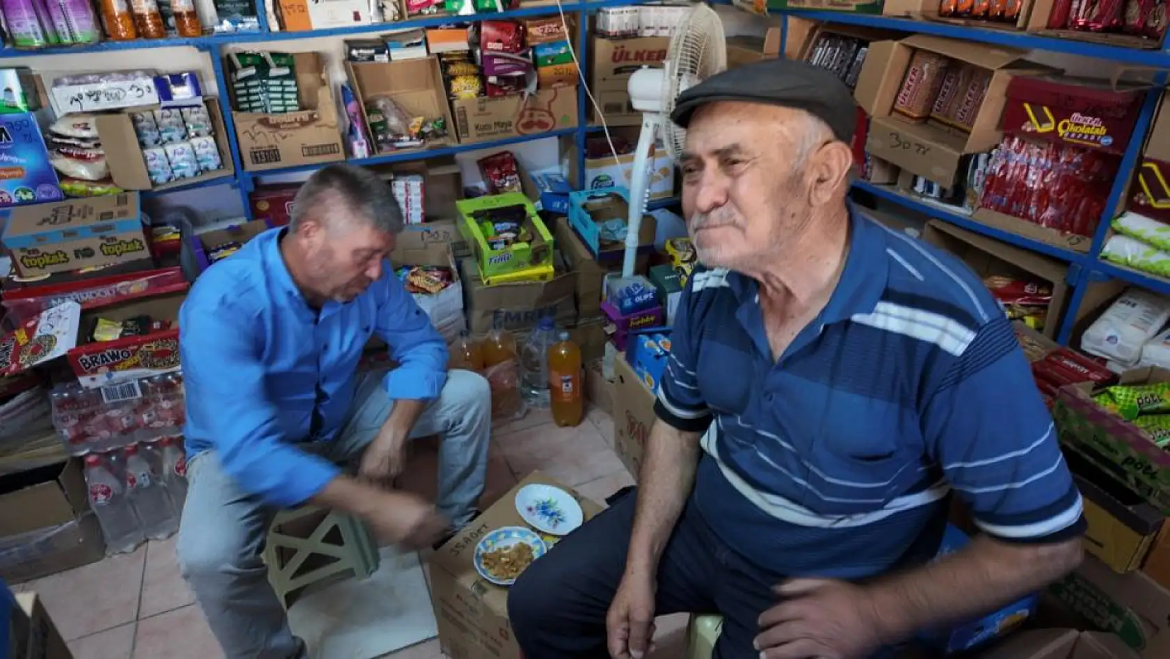 Bu bakkalda herşey tarih