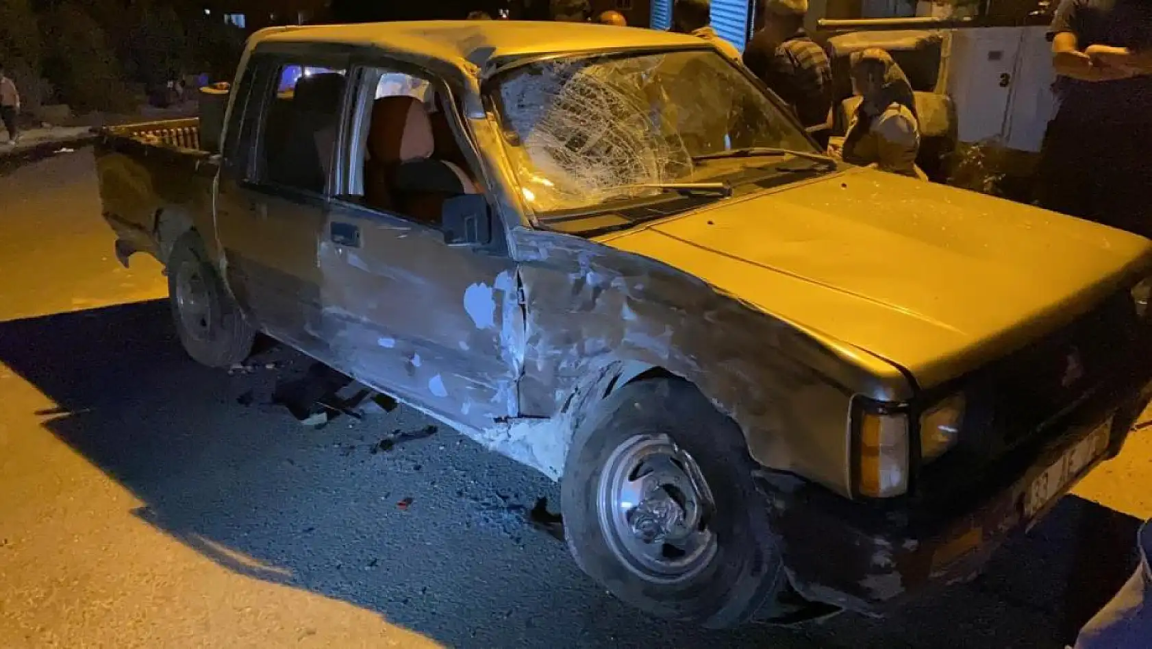 Genç Sürücü Feci Kazada Hayatını Kaybetti