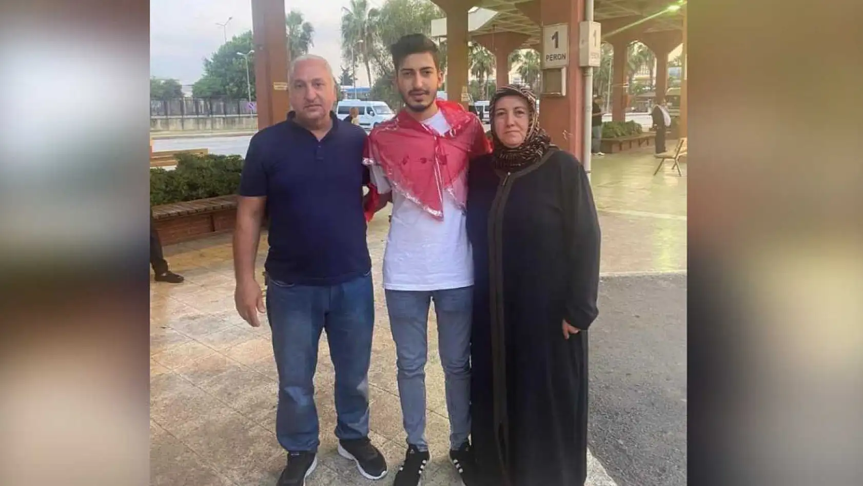 Kayıp gençten 1,5 yıldır haber alamayan aile perişan