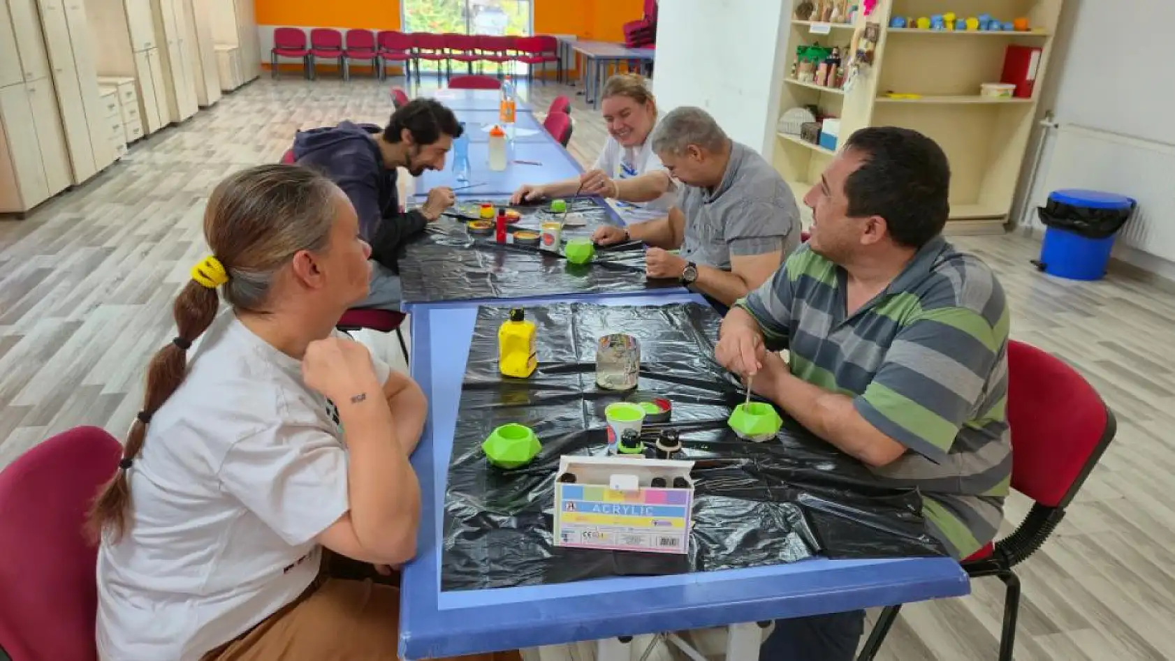 Muğla Uluslararası Gençlik Merkezi'nde engeller sanatla aşılıyor