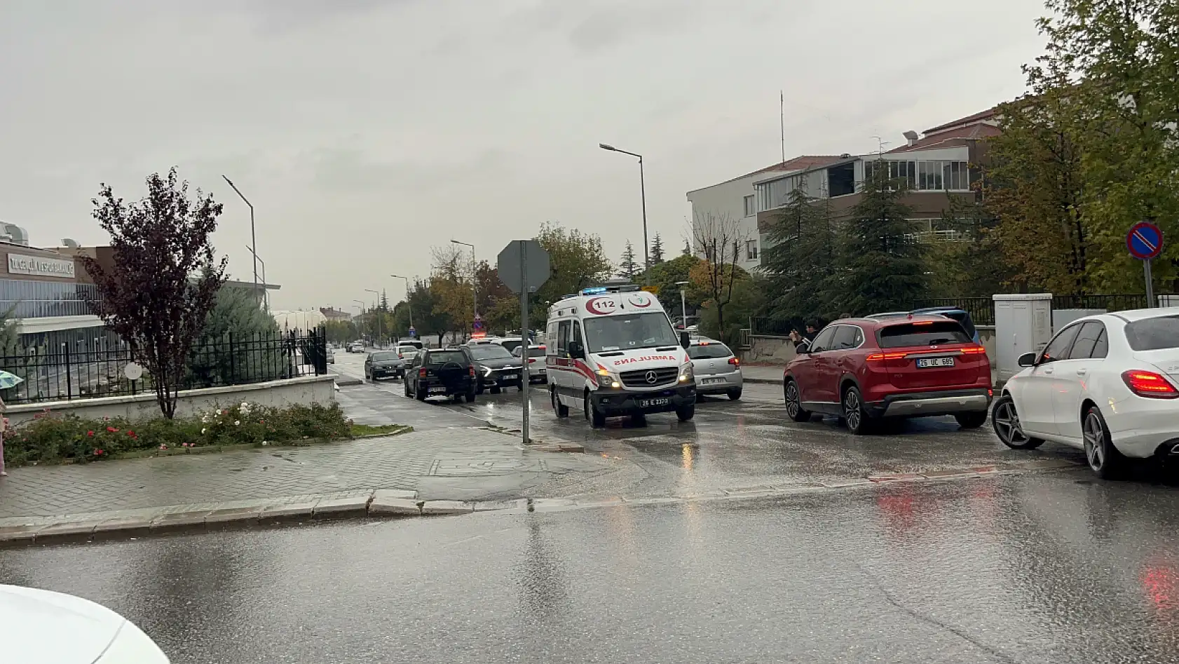 Önce sürücüyü vurdu sonra kendini ihbar etti