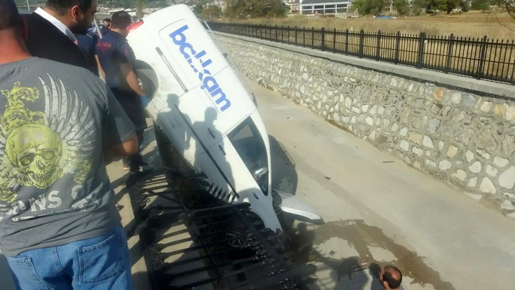 Muğla'daki Kazada emniyet kemeri hayat kurtardı