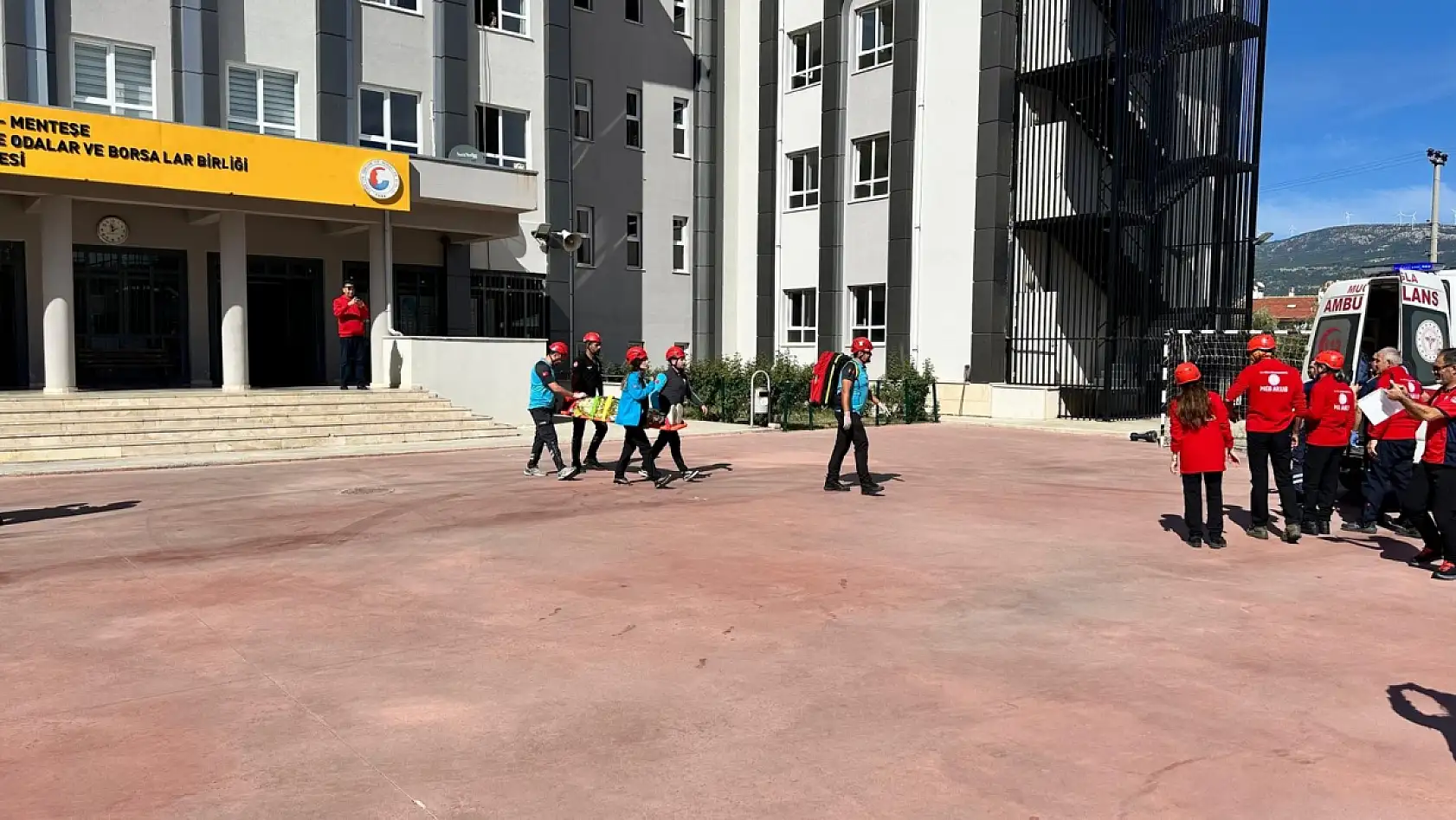 Menteşe'de deprem tatbikatı