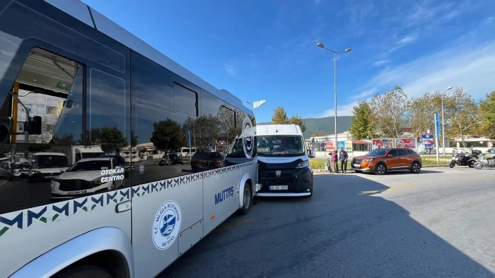 Menteşe'de zincirleme trafik kazası