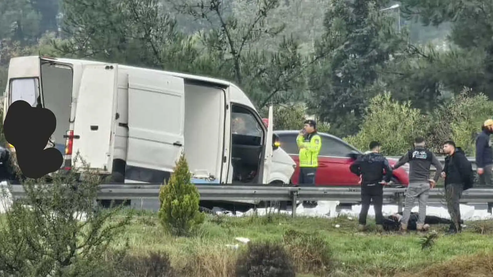 İzmir-Aydın Otoyolu'nda Zincirleme Kaza: 1 Ölü, 3 Yaralı