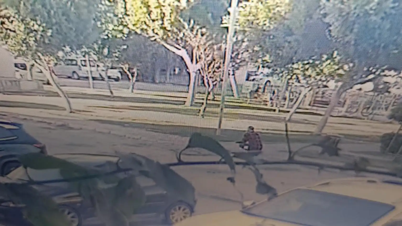 Dolandırıcı tesadüfen emekli polis memurunun taksisine binince bütün planları altüst oldu