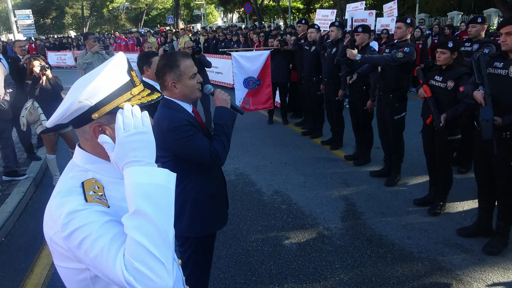 29 Ekim Cumhuriyet Bayramı Muğla'da coşkuyla kutlandı