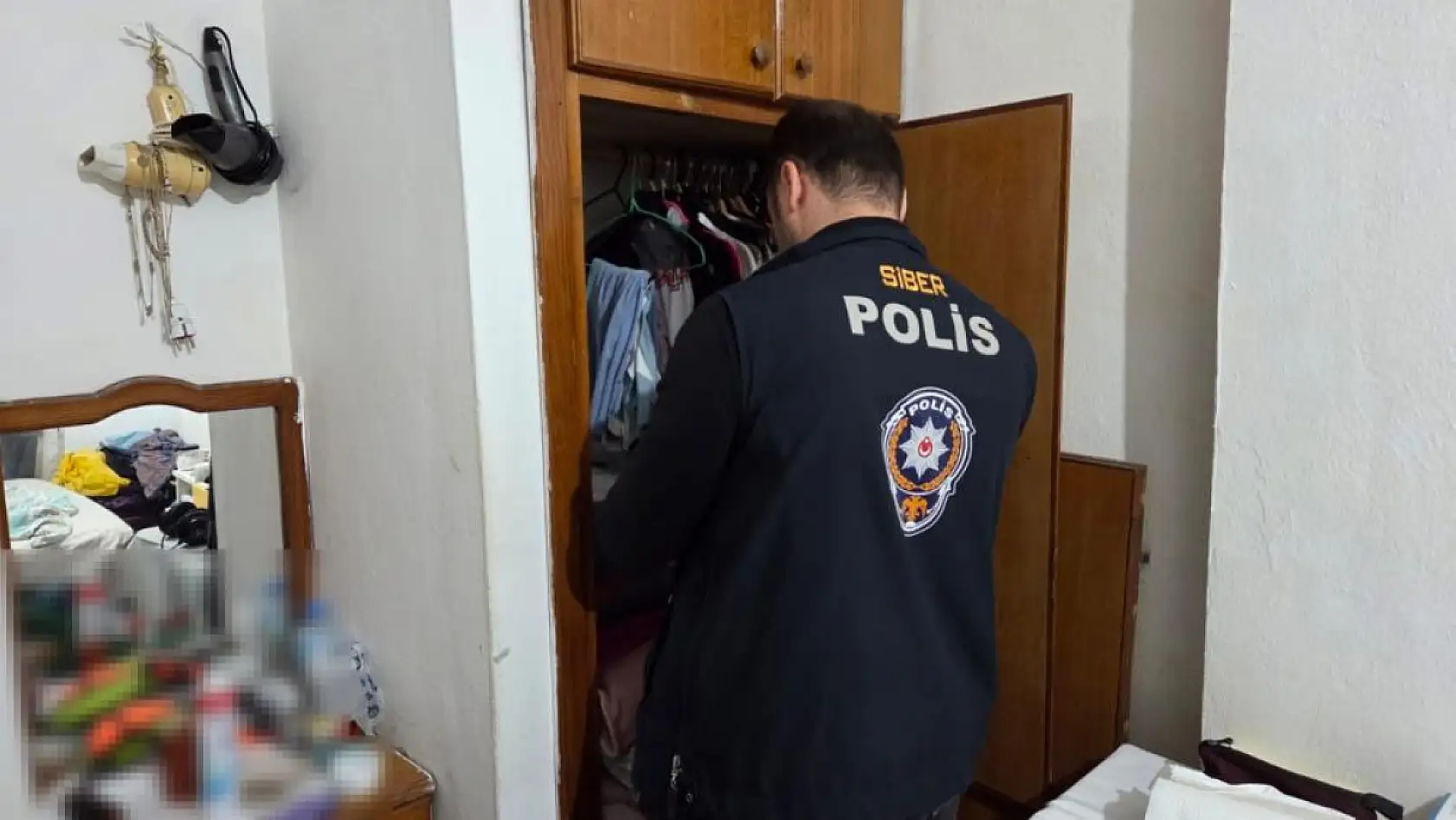 Öğretmen olacaktı, çete lideri oldu