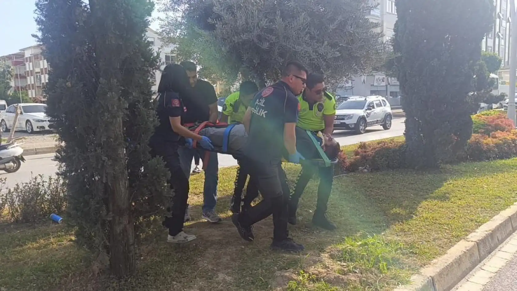 Kaza sesini duyanlar yardımına koştu