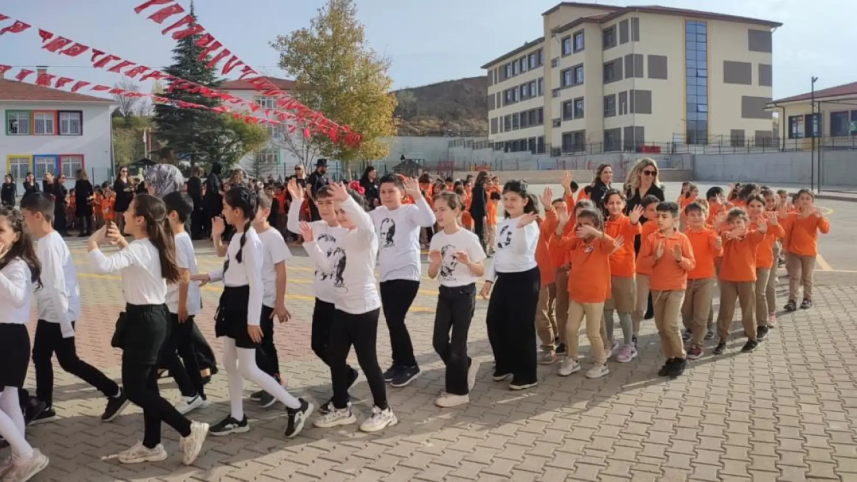Okullarda ilk ara tatil başladı