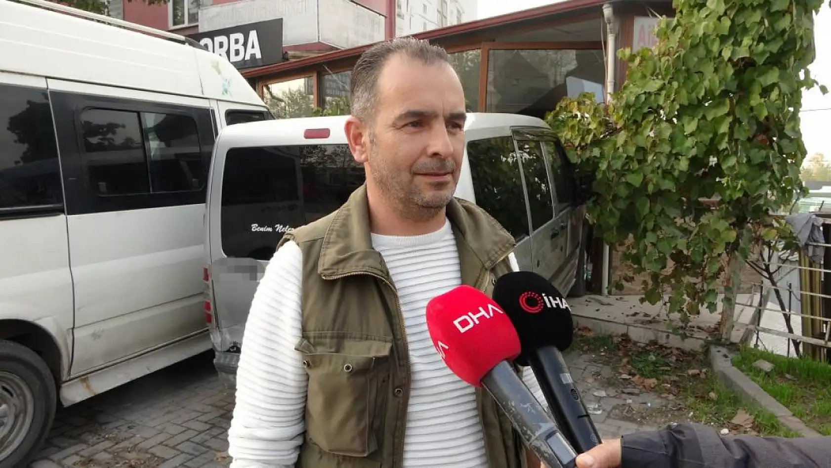 Kontrolden çıkan otomobil dehşet saçtı: 1 ölü, 3 yaralı