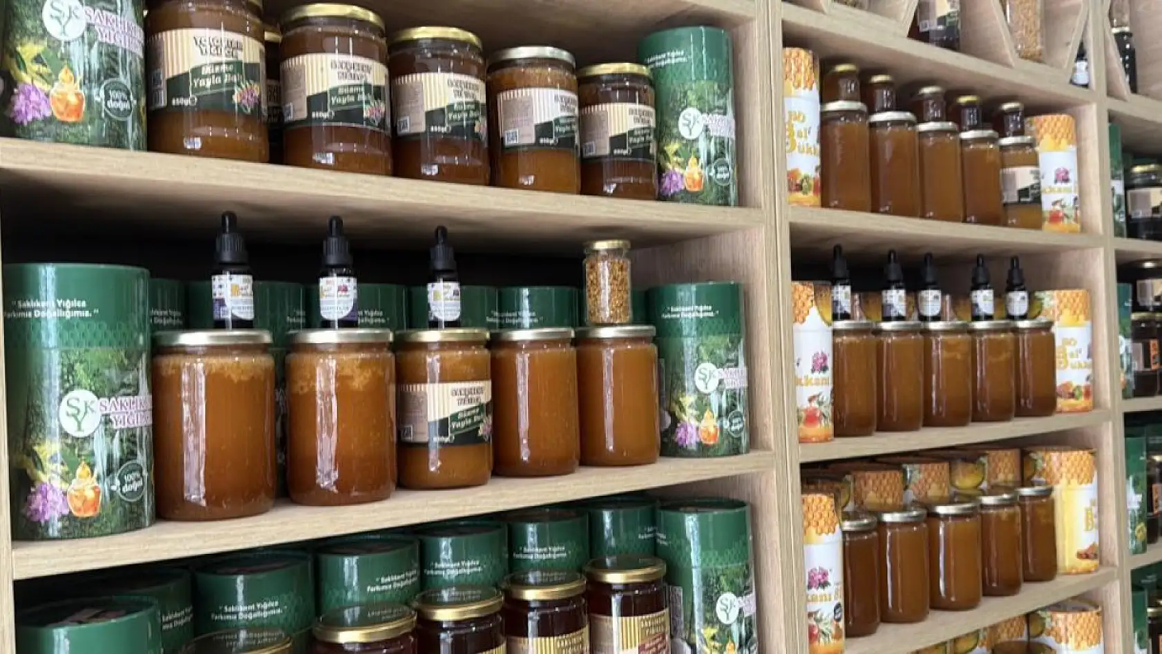 Bal üreticisi uyardı: 'Balınız kışın donmuyorsa sahtedir'