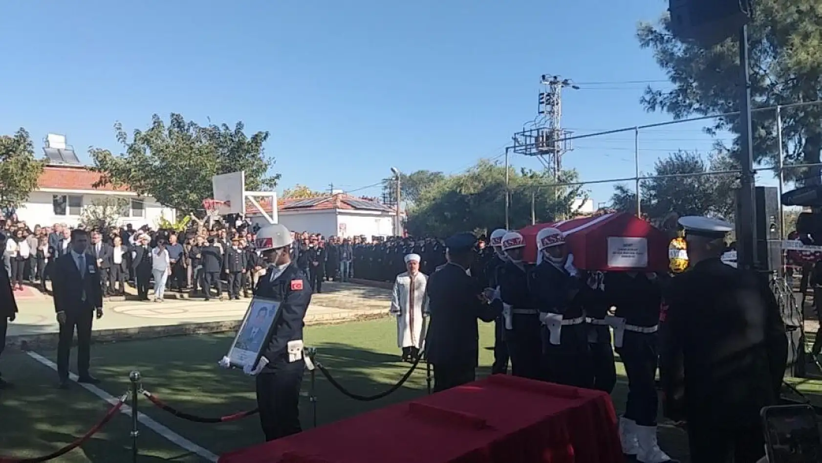 Milaslı Şehit Astsubay Kuran, son yolculuğuna uğurlandı