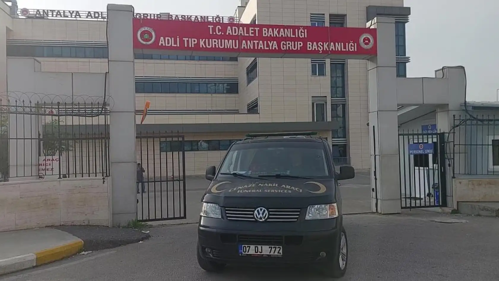 Estetik ameliyat sonrası hayatını kaybeden Alman kadının cenazesi ülkesine götürüldü