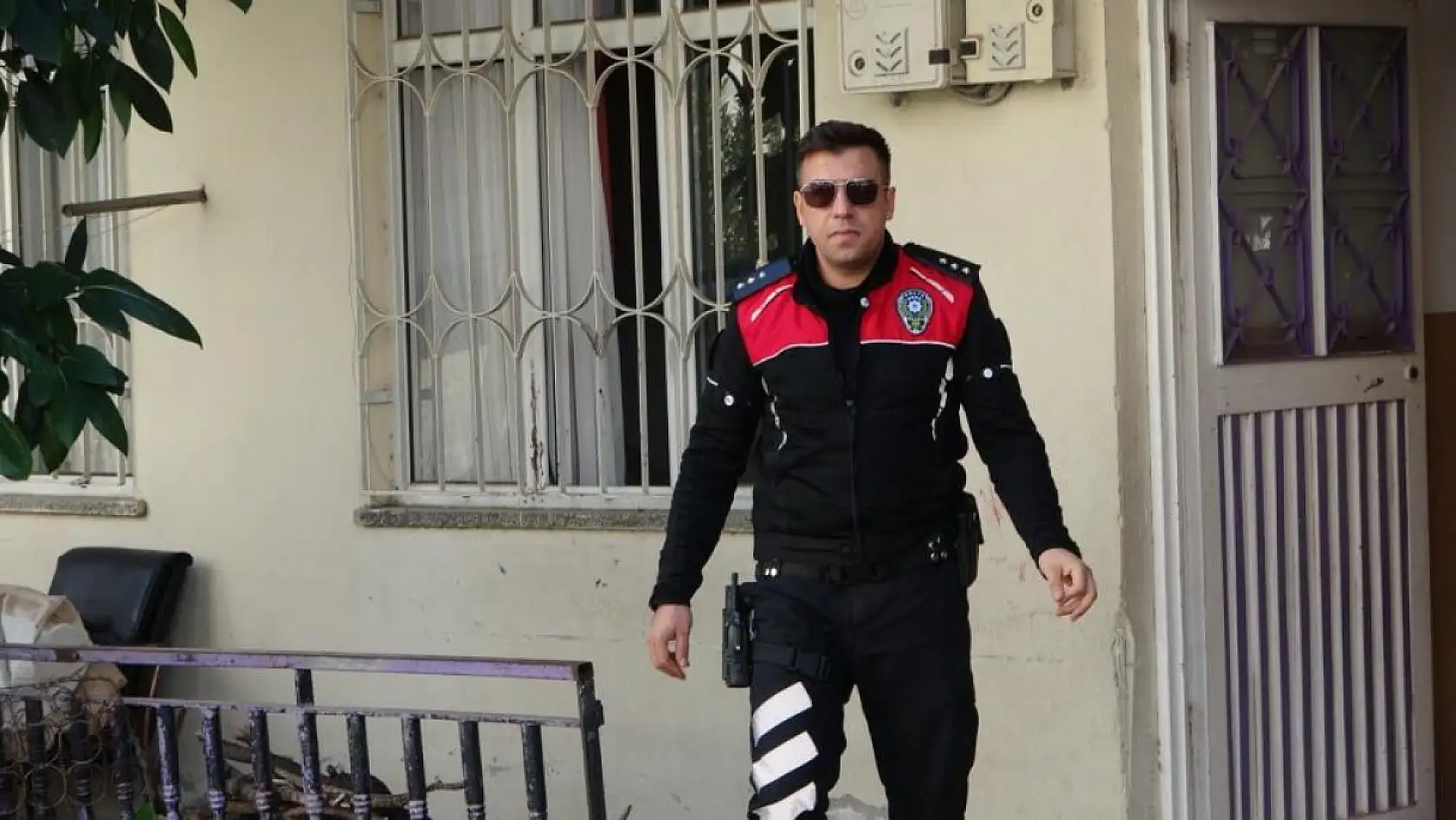 Mahalleyi koku sarınca öldüğü ortaya çıktı