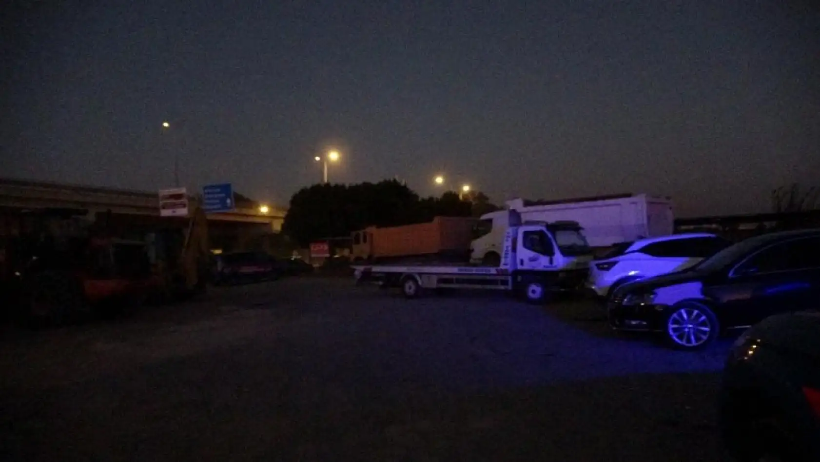 Kum hırsızlarına gece baskını: 1 tutuklama, 8 araca el konuldu