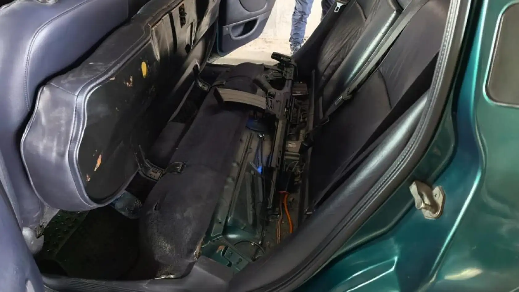 Uzun namlulu silahla cinayet işleyen zanlı, trafik polislerinin nefes kesen takibiyle yakalandı