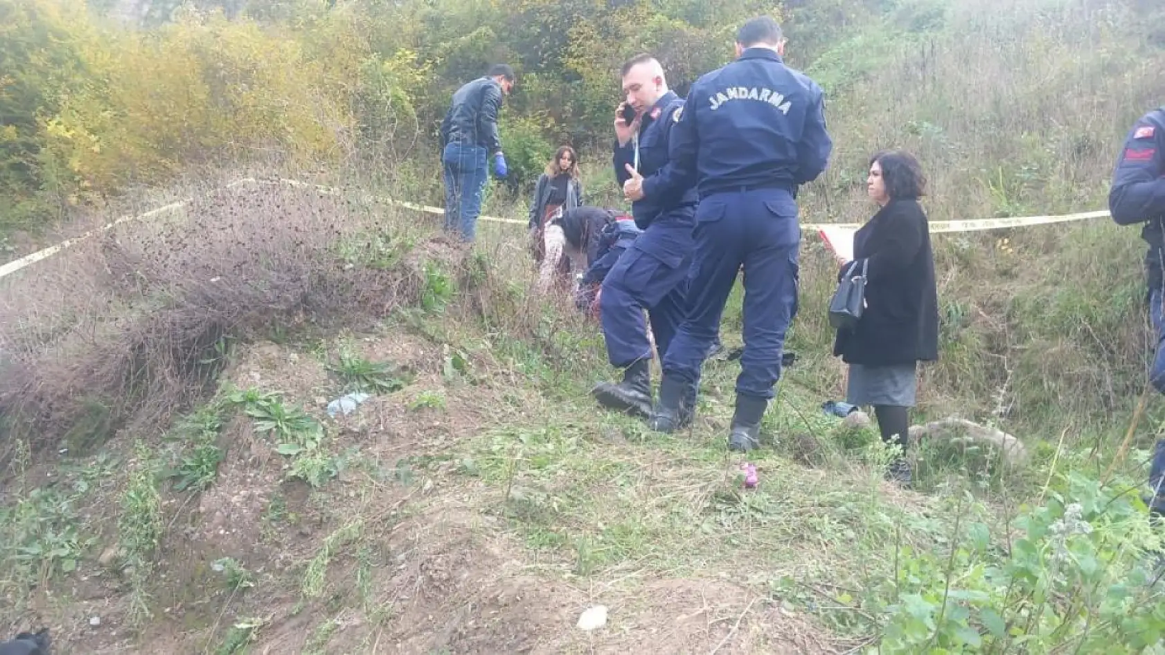 Şarampole uçan araç anne ve oğluna mezar oldu