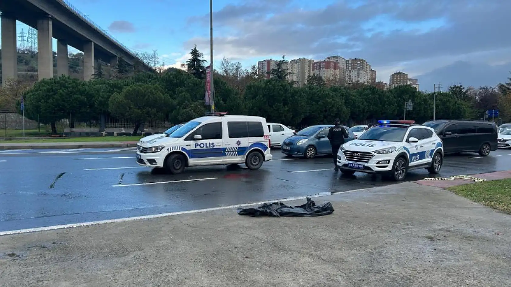 Korkunç cinayet: Konuşma bahanesiyle buluştuğu eski eşini takside silahla vurarak öldürdü