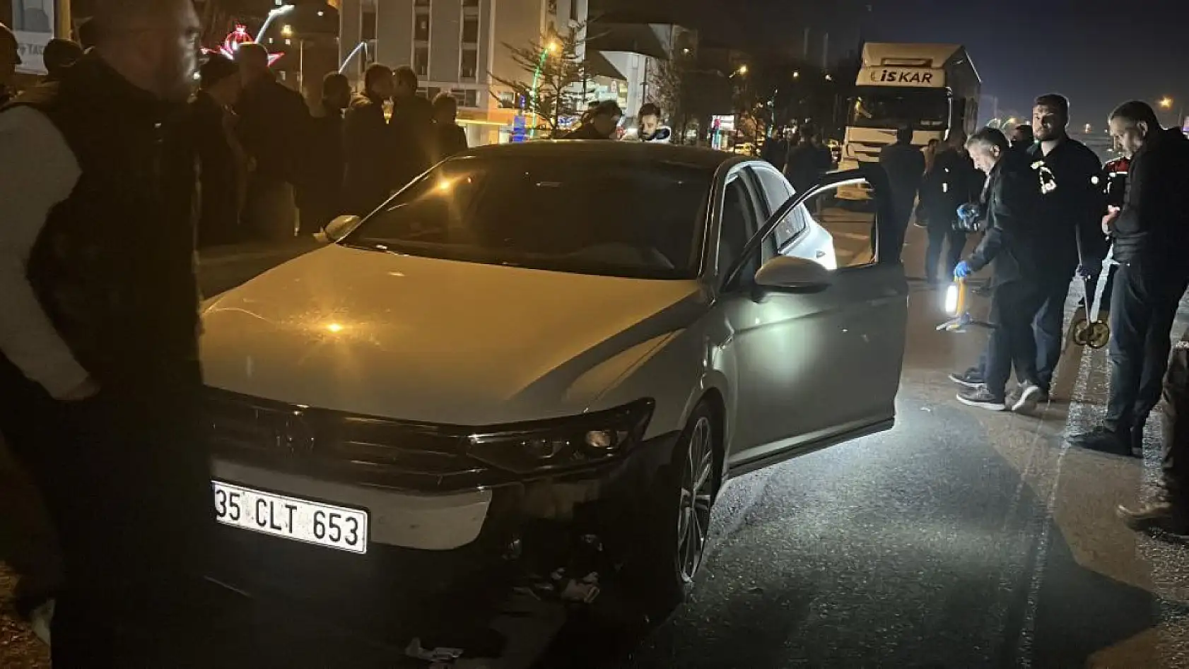 Feci Trafik Kazası: Tır ve Motosiklet Sürücüsü Hayatını Kaybetti