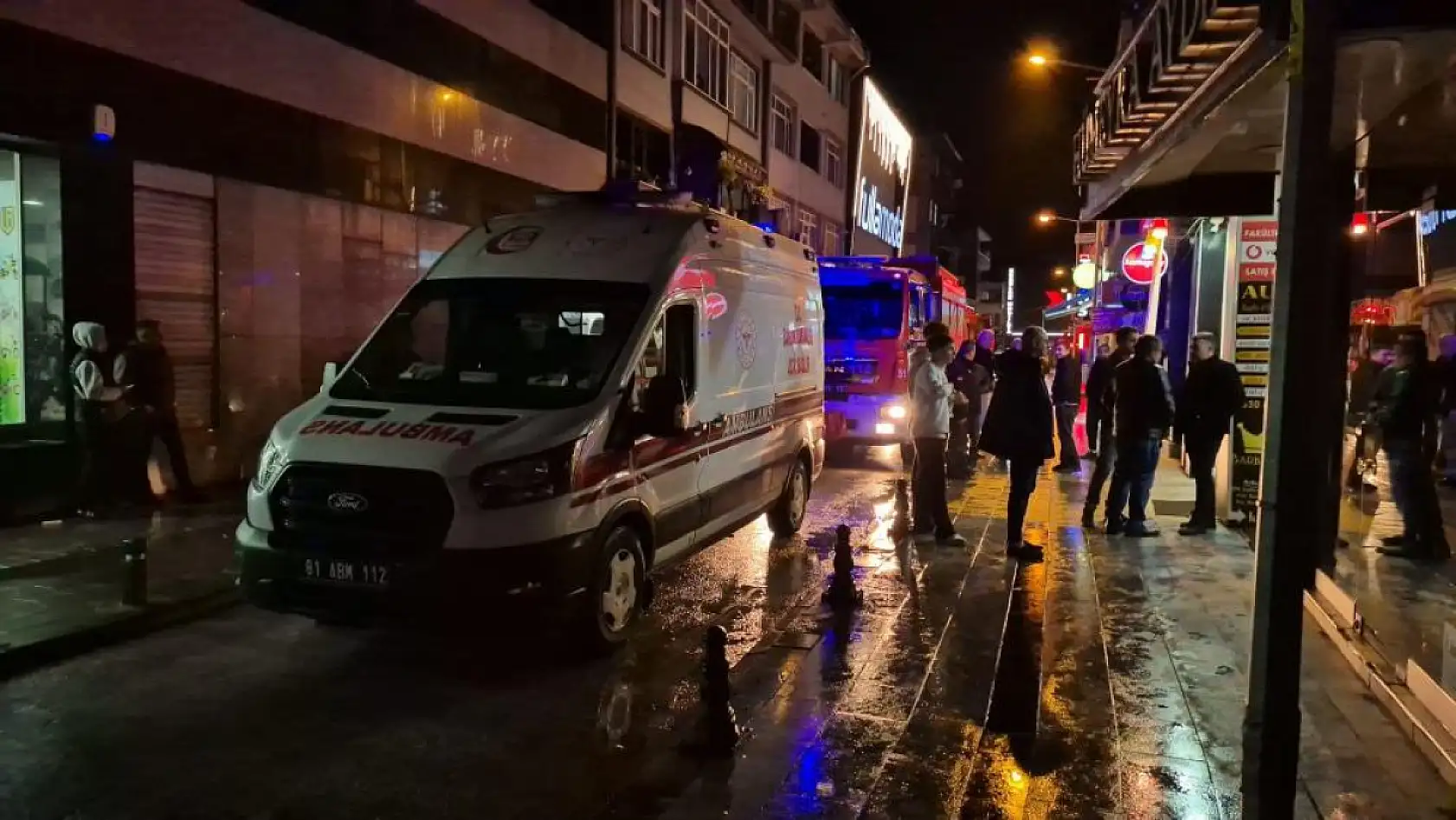 Kadın kuaförü iş yerinde ölü bulundu