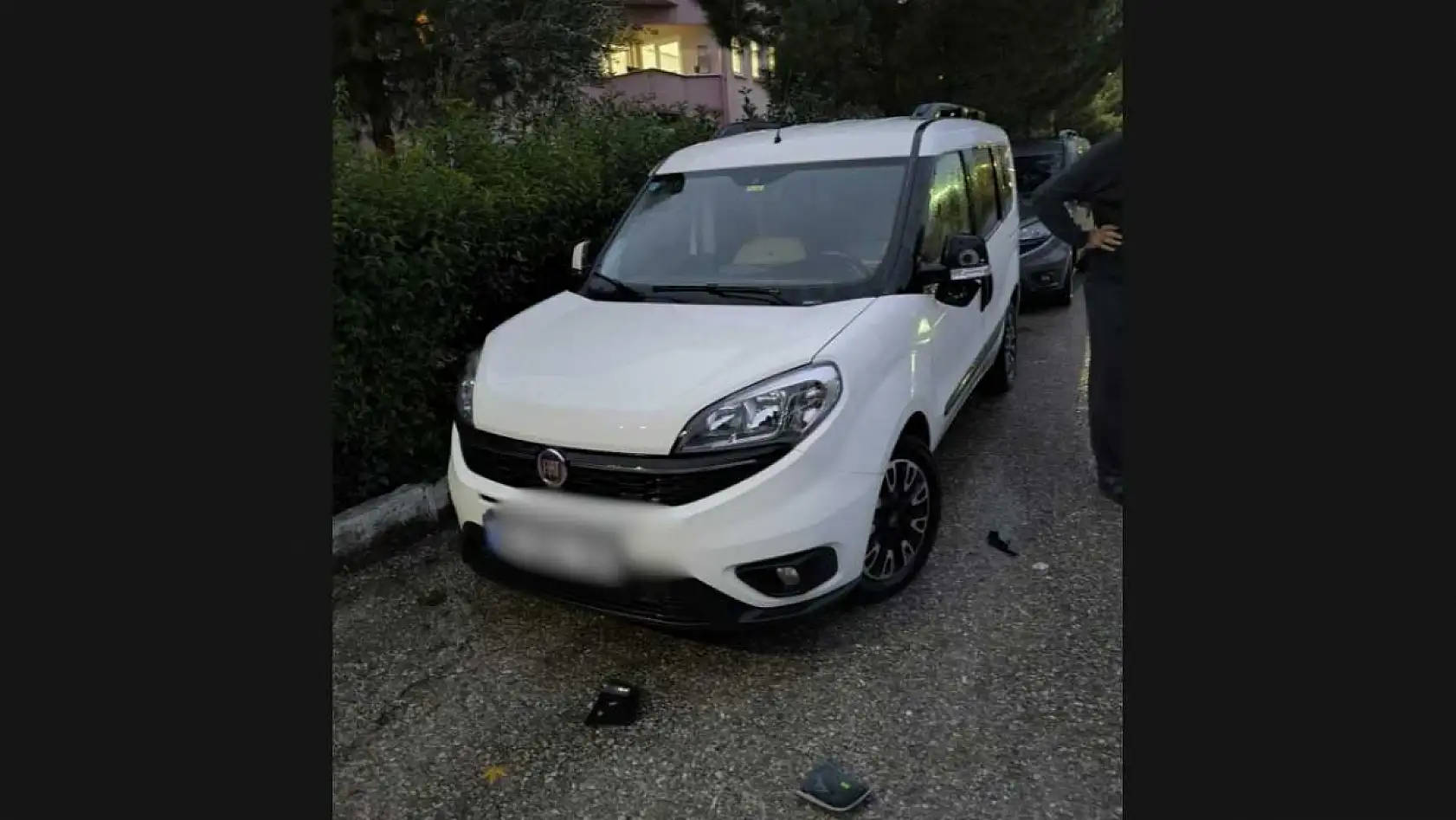 Mahallenin kabusu olan avukat 40 araca zarar verdi