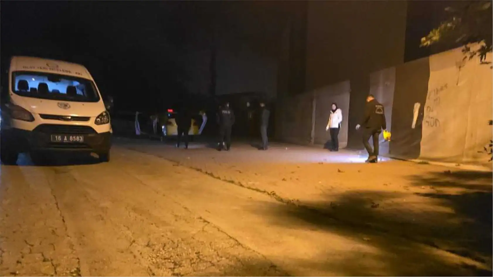 'Mahkeme beraat verdi, ben sizi rahat ettirir miyim' diyerek oğluna çarpan taksicinin ağabeyini vurdu