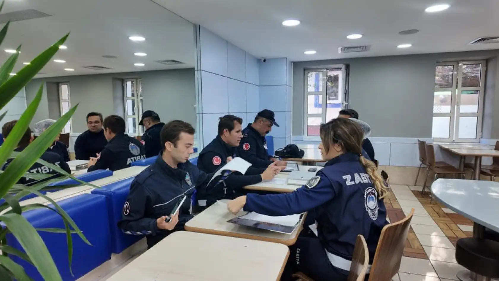 Bodrum belediye ekiplerinden gıda denetimleri