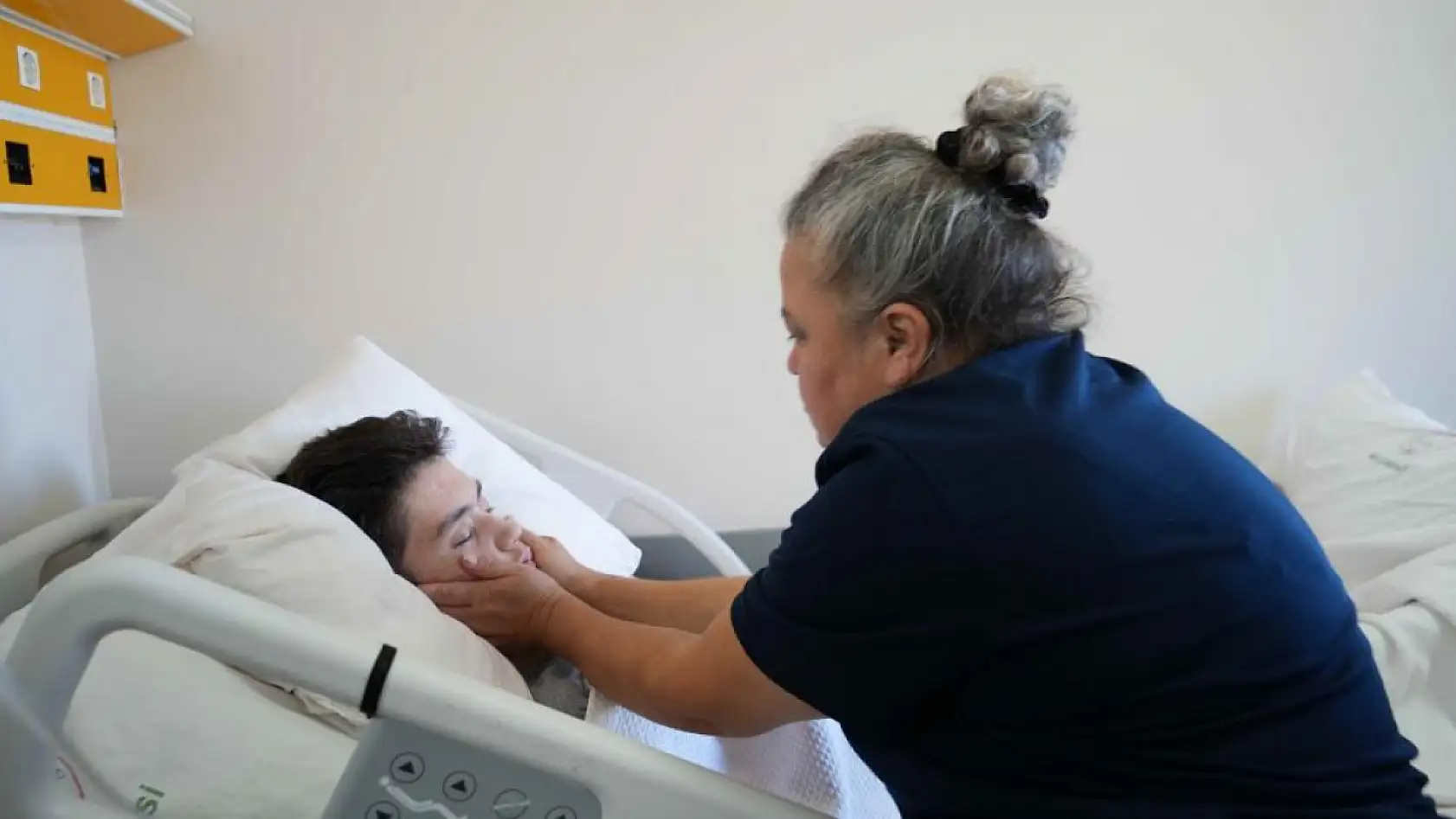 'Ayağıma Bastın' dayağı Murat'ı yatağa mahkum etti