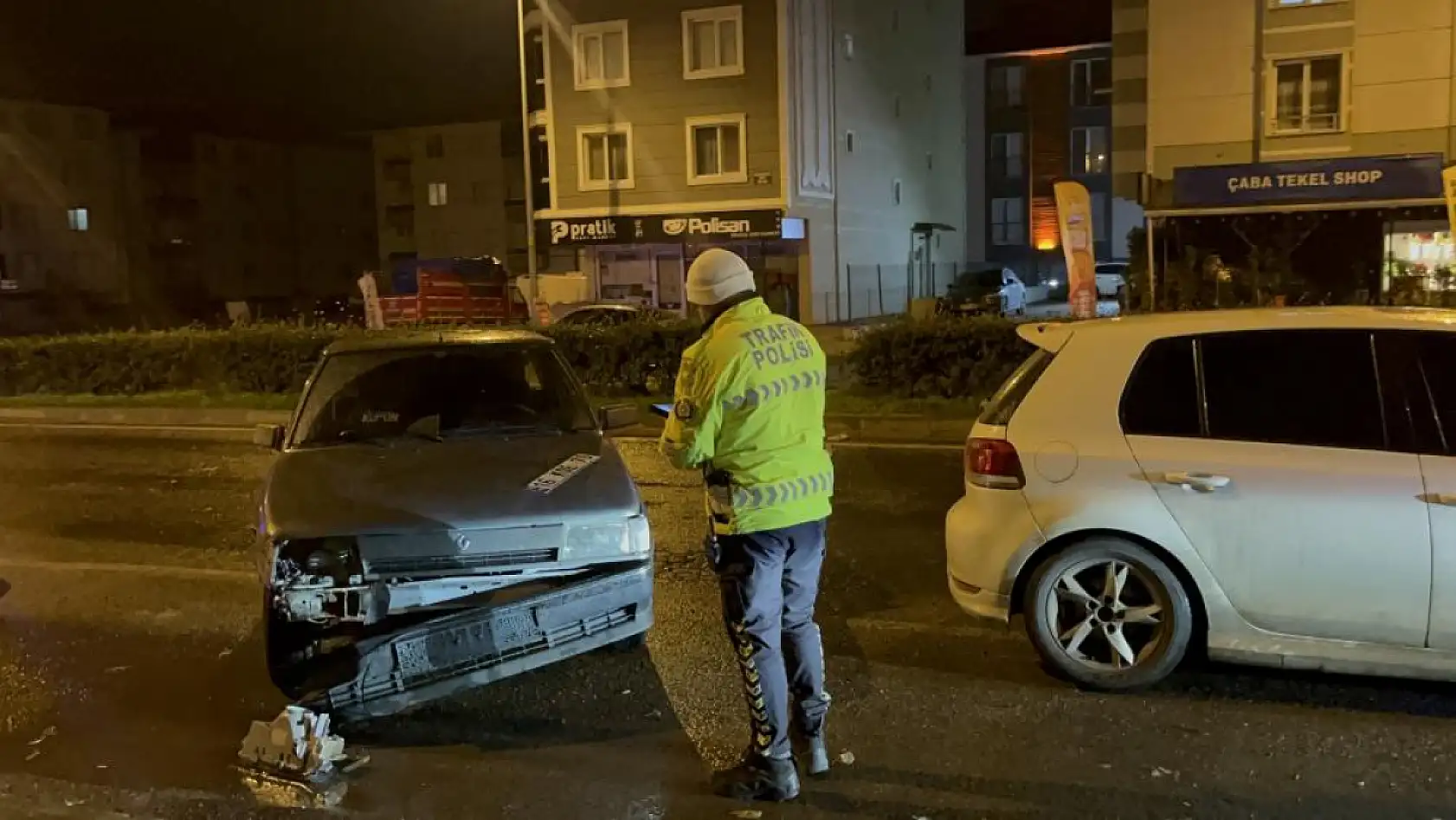 Kaza sonrası 'Ağabeyimi arayacağım' deyip sırra kadem bastı
