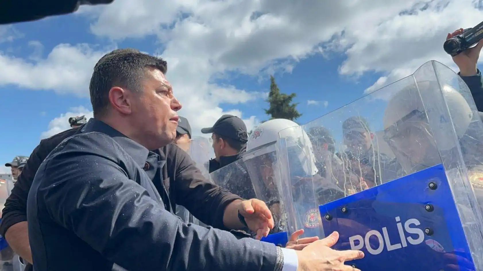 Marmaris Belediye Başkanı Ünlü'nün yargılandığı davanın üçüncü duruşması görüldü