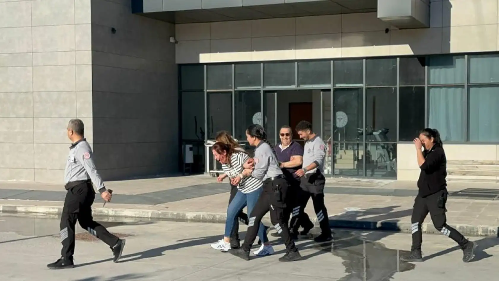 Marmaris Devlet Hastanesi'nde gerçeğini aratmayan tatbikat